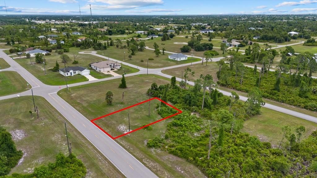 На продажу: $22,900 (0.17 acres)