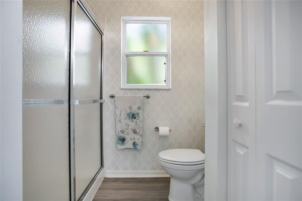 For Sale: $289,000 (2 beds, 2 baths, 1725 Square Feet)
