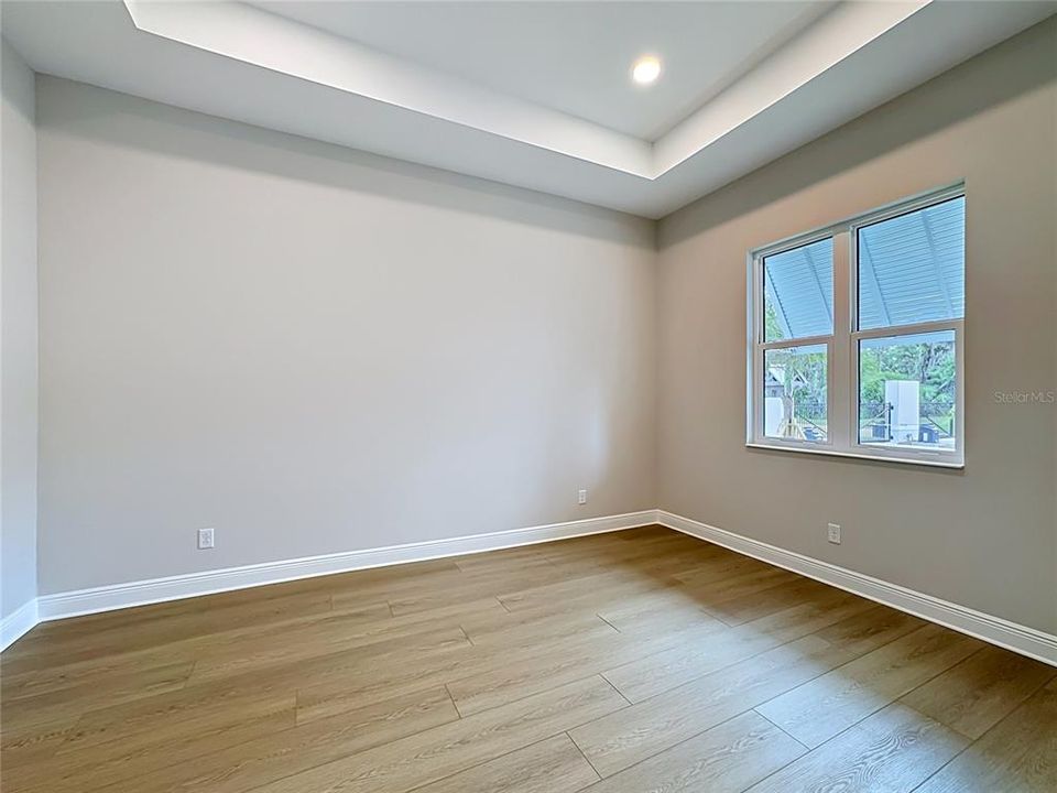 En Venta: $1,293,900 (4 camas, 4 baños, 3291 Pies cuadrados)