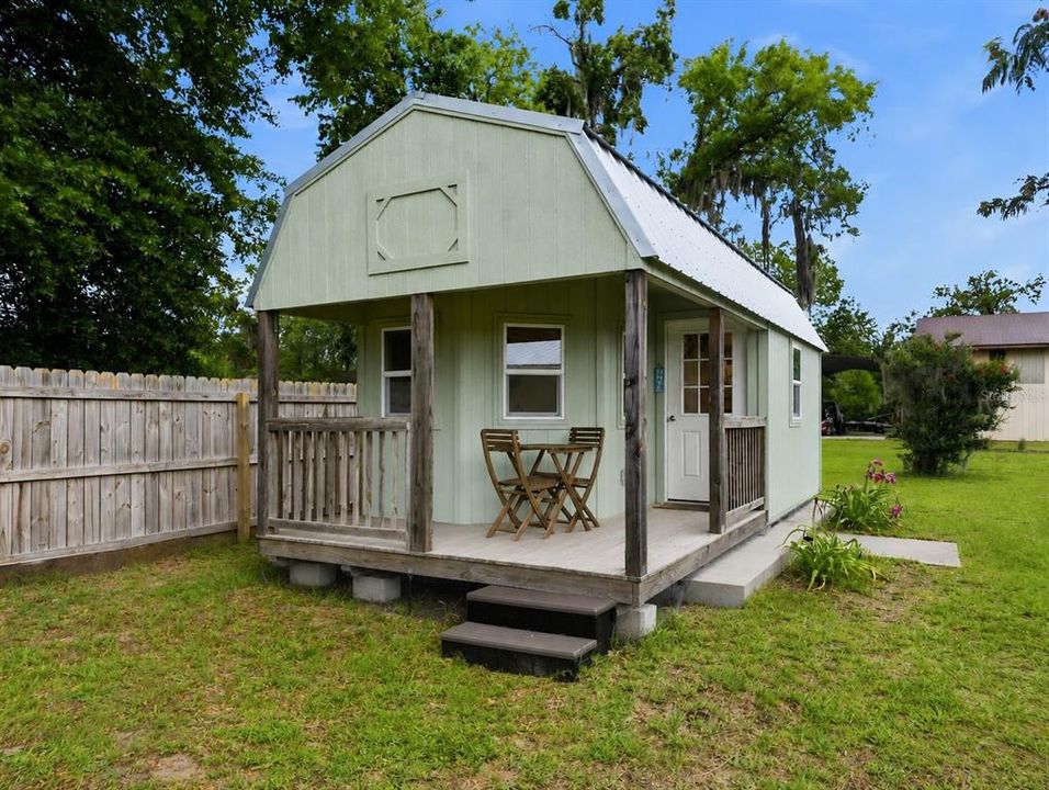 For Sale: $249,900 (3 beds, 2 baths, 1732 Square Feet)