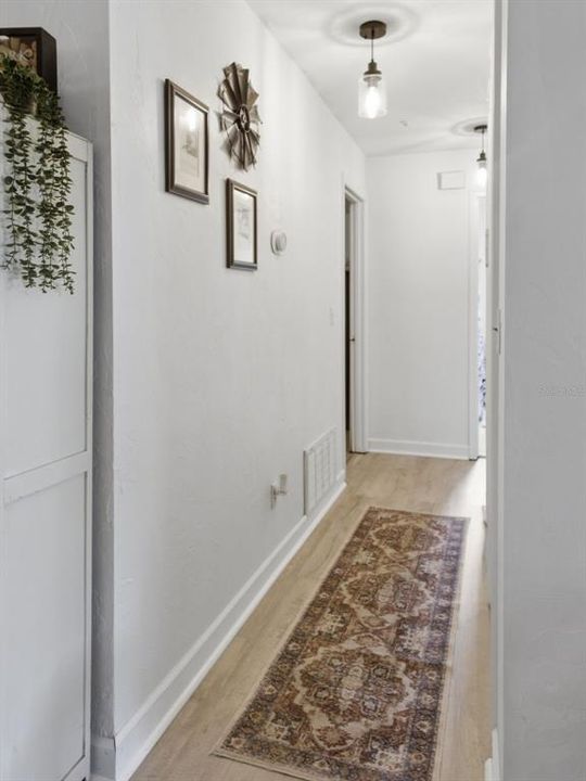 For Sale: $249,900 (3 beds, 2 baths, 1732 Square Feet)