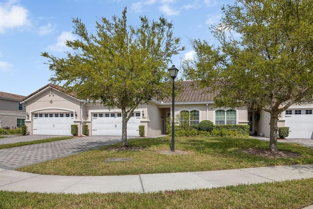 For Rent: $2,350 (3 beds, 2 baths, 1838 Square Feet)