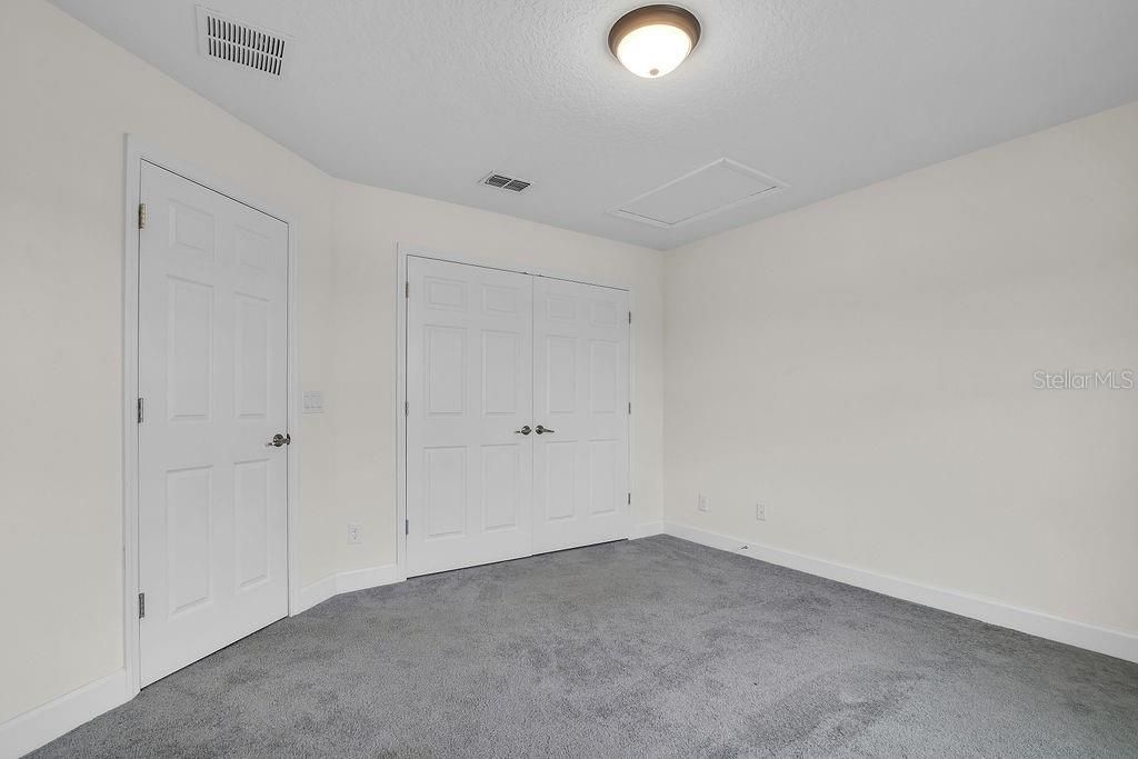 For Rent: $2,350 (3 beds, 2 baths, 1838 Square Feet)