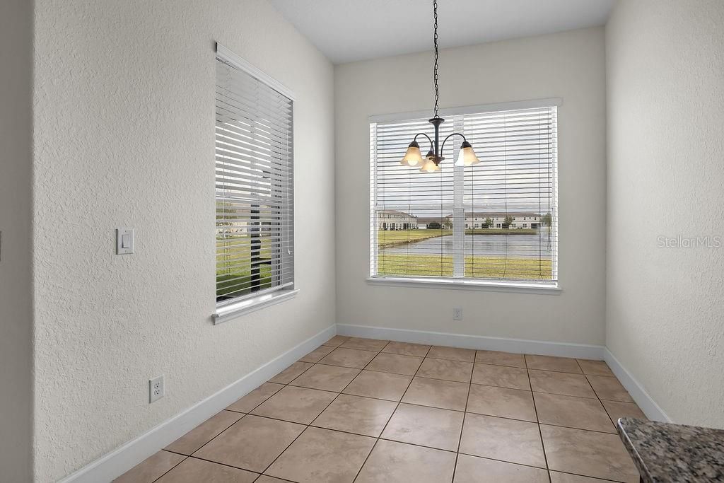 For Rent: $2,350 (3 beds, 2 baths, 1838 Square Feet)