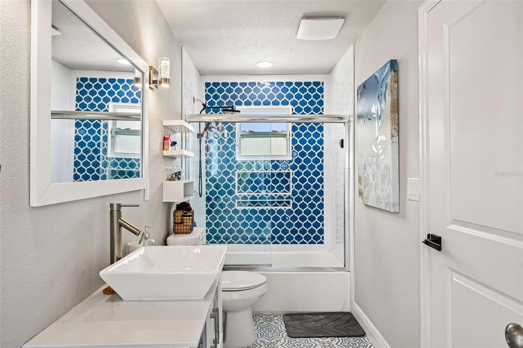 For Sale: $850,000 (3 beds, 3 baths, 2144 Square Feet)