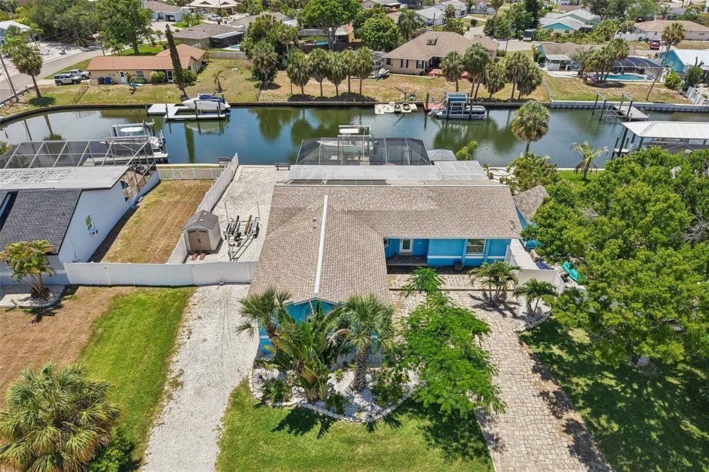 For Sale: $850,000 (3 beds, 3 baths, 2144 Square Feet)