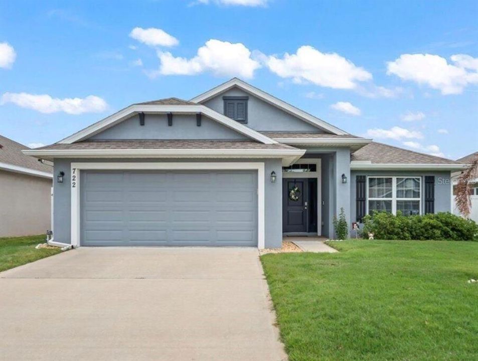 Recently Sold: $365,000 (4 beds, 2 baths, 1828 Square Feet)