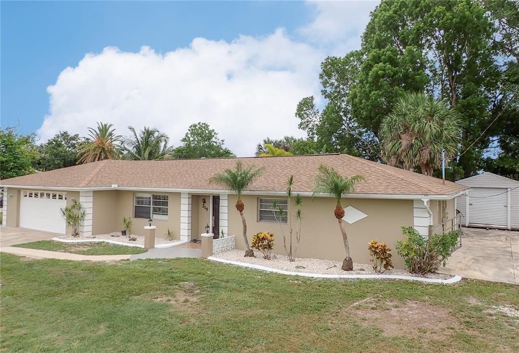 For Sale: $379,900 (3 beds, 3 baths, 1584 Square Feet)