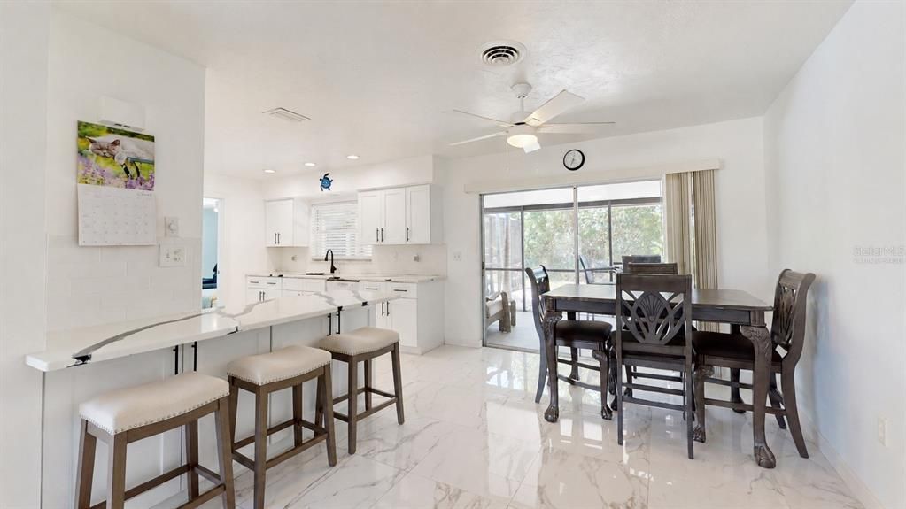 For Sale: $379,900 (3 beds, 3 baths, 1584 Square Feet)