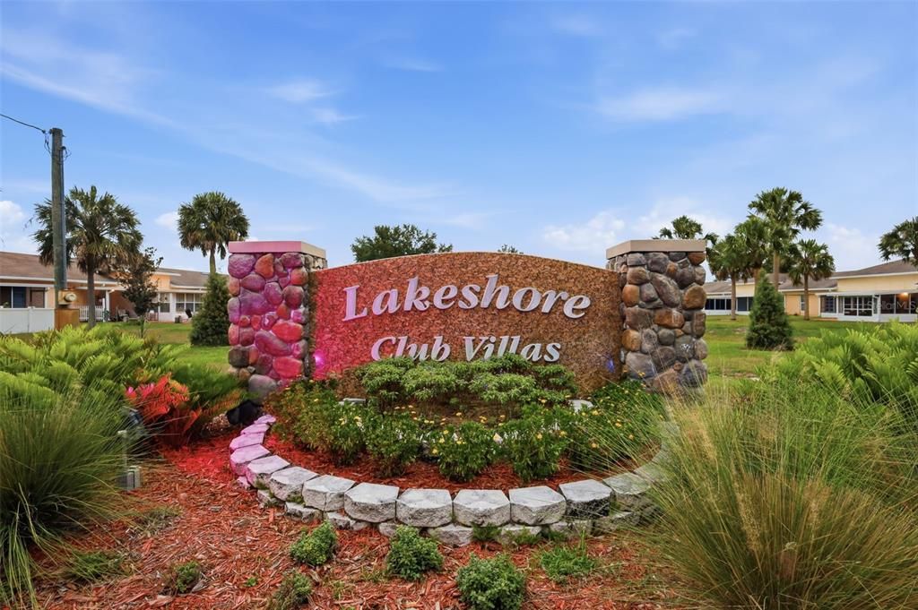 For Sale: $85,000 (1 beds, 1 baths, 648 Square Feet)