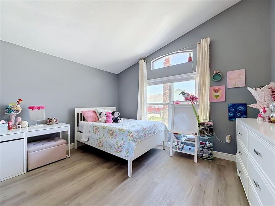 На продажу: $369,900 (3 спален, 2 ванн, 1278 Квадратных фут)