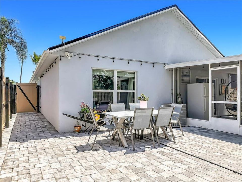 На продажу: $369,900 (3 спален, 2 ванн, 1278 Квадратных фут)