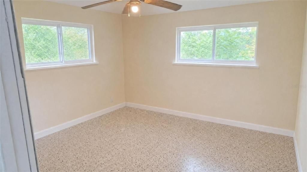 For Sale: $465,000 (4 beds, 2 baths, 1100 Square Feet)