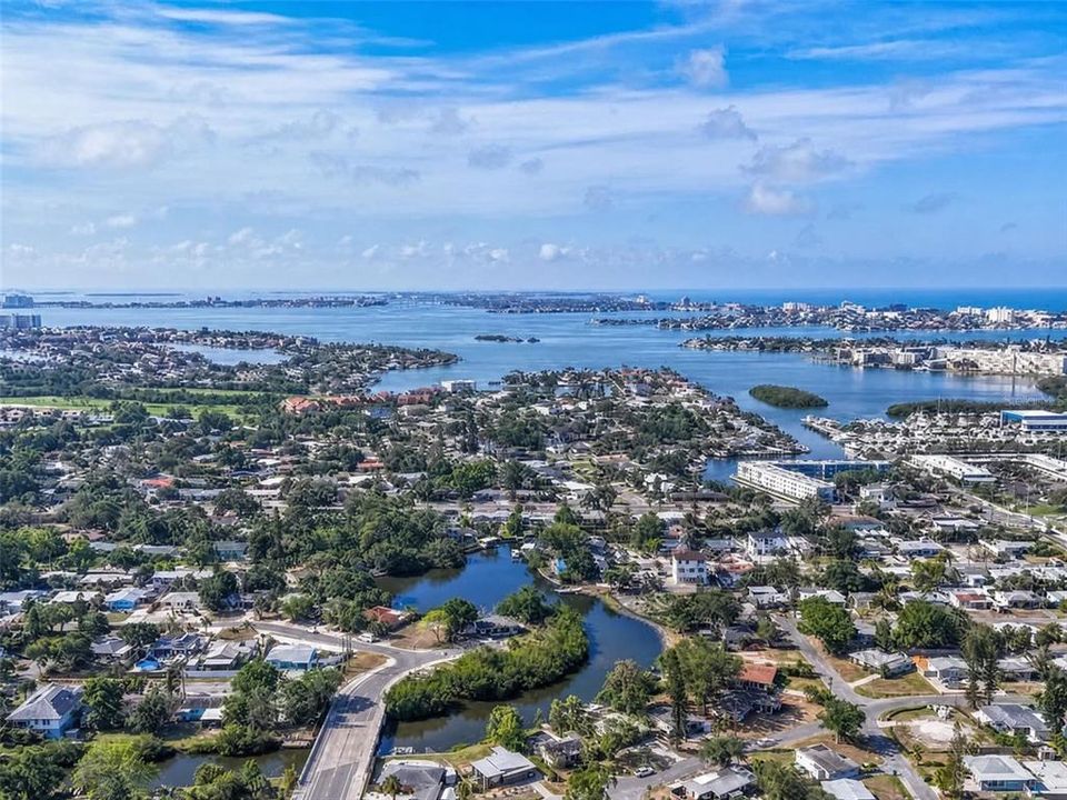 For Sale: $465,000 (4 beds, 2 baths, 1100 Square Feet)