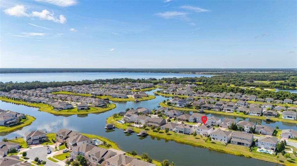 En Venta: $599,999 (4 camas, 2 baños, 2949 Pies cuadrados)