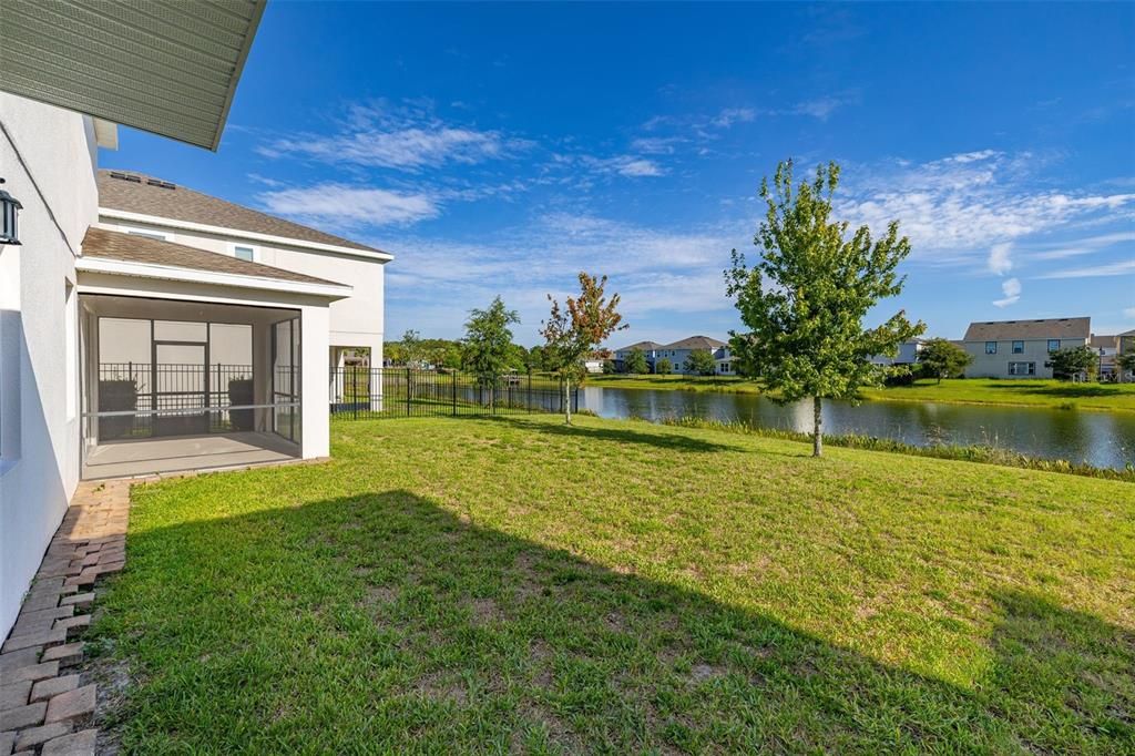 En Venta: $599,999 (4 camas, 2 baños, 2949 Pies cuadrados)