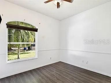 For Sale: $525,000 (3 beds, 2 baths, 1683 Square Feet)