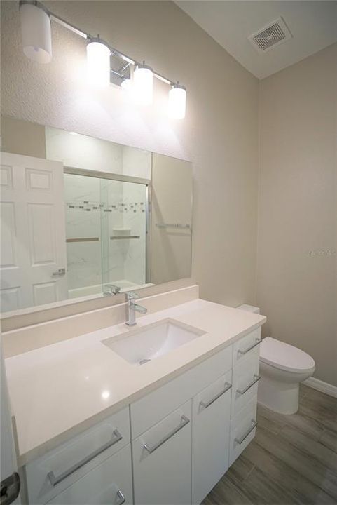 For Rent: $2,500 (3 beds, 3 baths, 1352 Square Feet)