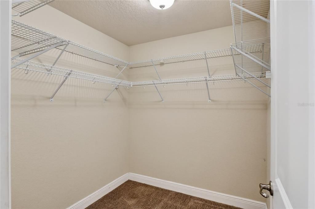 For Sale: $325,000 (3 beds, 2 baths, 1451 Square Feet)