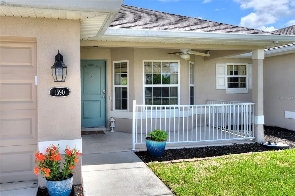 For Sale: $325,000 (3 beds, 2 baths, 1451 Square Feet)