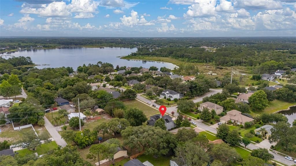 For Sale: $950,000 (5 beds, 3 baths, 3242 Square Feet)