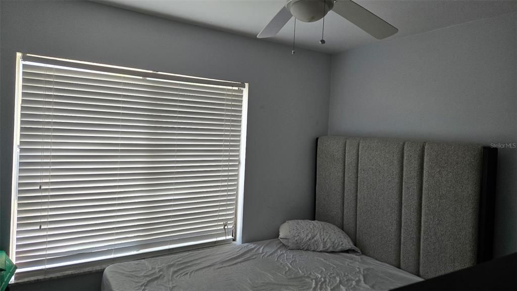 For Sale: $229,000 (4 beds, 2 baths, 1456 Square Feet)