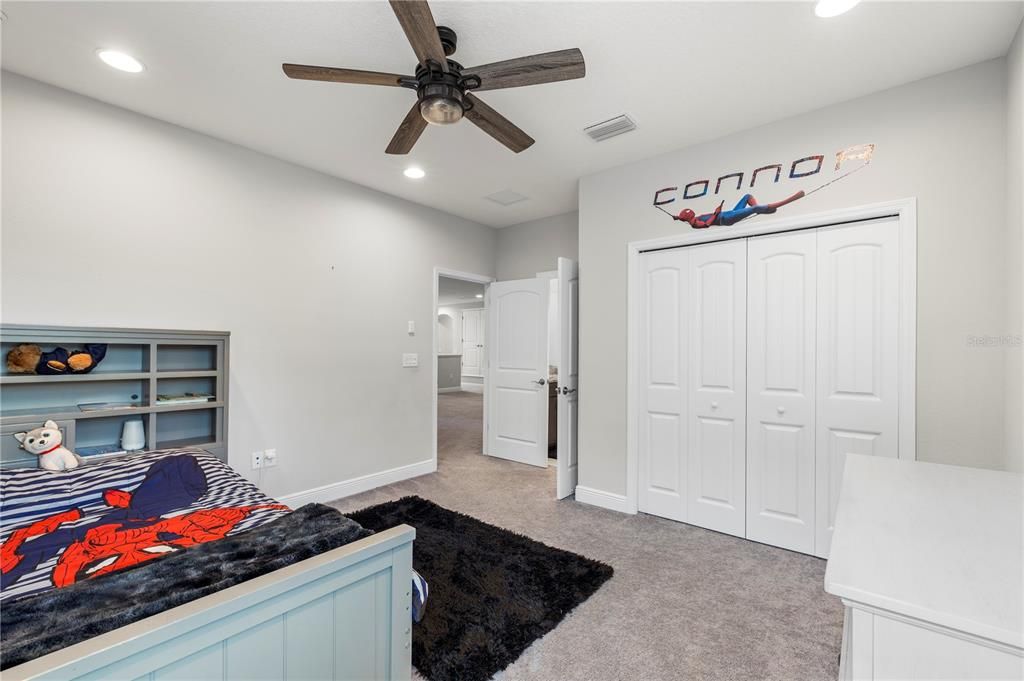 For Sale: $875,000 (7 beds, 5 baths, 4846 Square Feet)