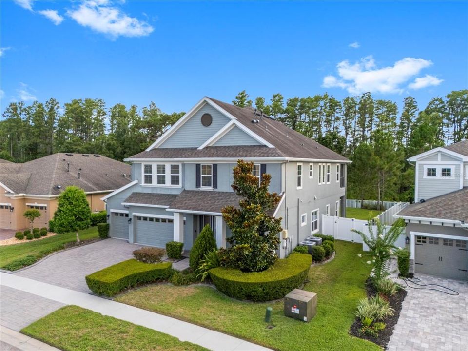 For Sale: $875,000 (7 beds, 5 baths, 4846 Square Feet)