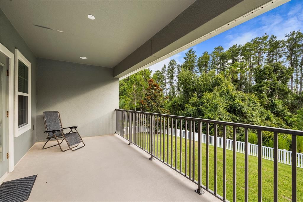 For Sale: $875,000 (7 beds, 5 baths, 4846 Square Feet)
