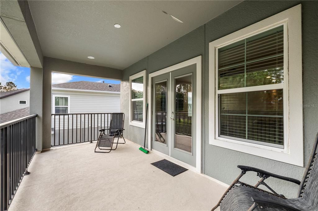 For Sale: $875,000 (7 beds, 5 baths, 4846 Square Feet)