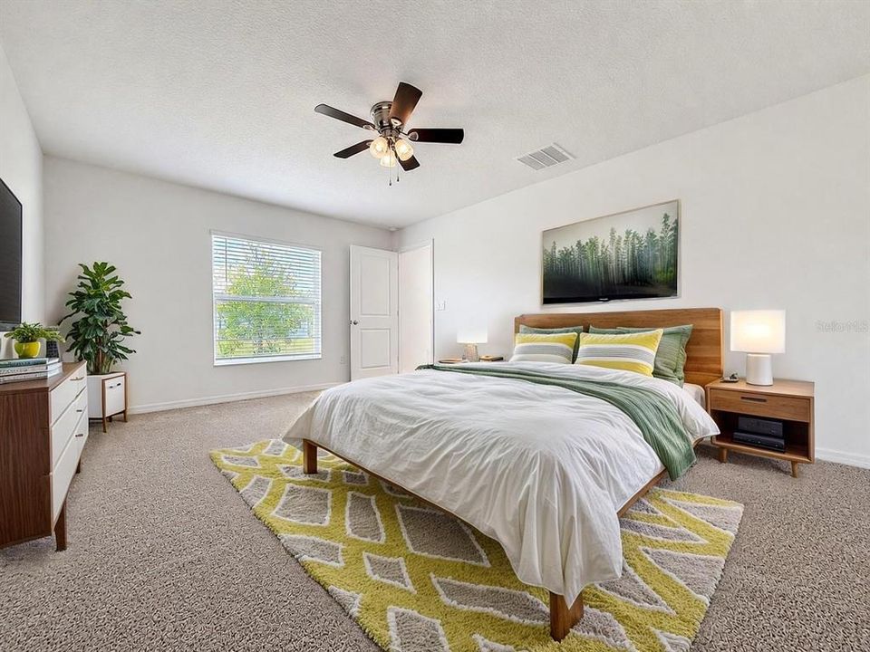 For Rent: $2,500 (4 beds, 2 baths, 1935 Square Feet)