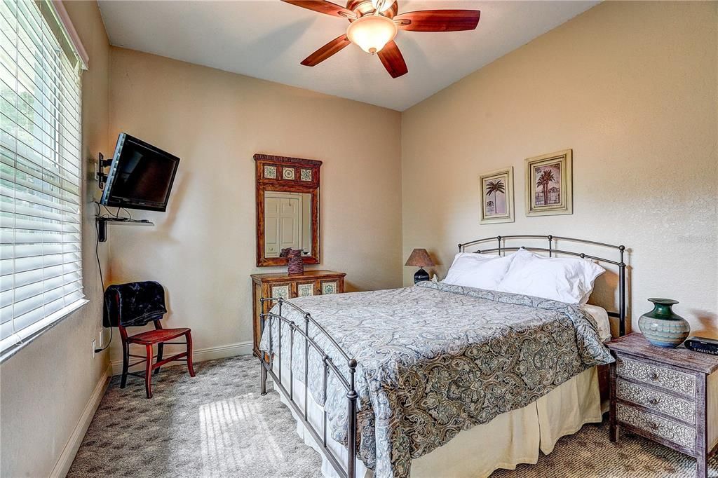 For Sale: $569,990 (4 beds, 3 baths, 2768 Square Feet)