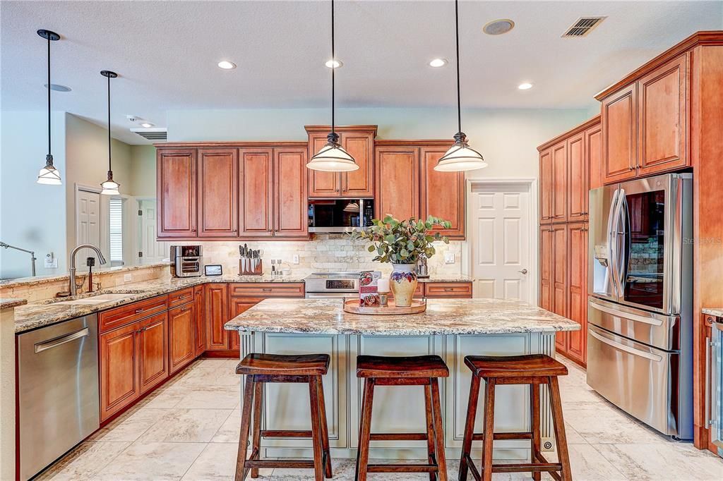 For Sale: $569,990 (4 beds, 3 baths, 2768 Square Feet)