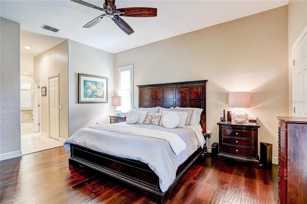 For Sale: $569,990 (4 beds, 3 baths, 2768 Square Feet)