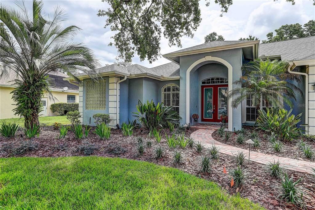 For Sale: $569,990 (4 beds, 3 baths, 2768 Square Feet)