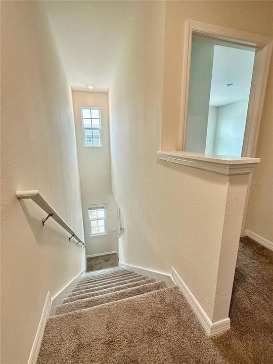 В аренду: $1,900 (3 спален, 2 ванн, 1515 Квадратных фут)