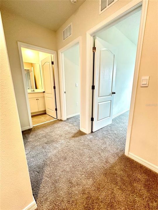 В аренду: $1,900 (3 спален, 2 ванн, 1515 Квадратных фут)