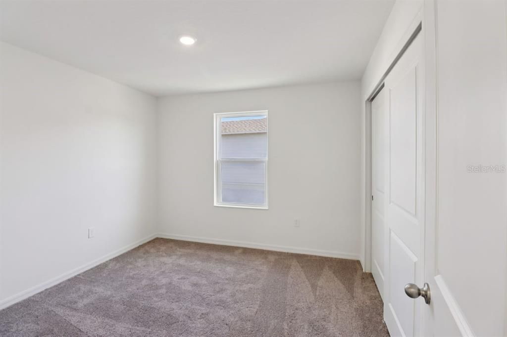 En Venta: $339,793 (4 camas, 2 baños, 2107 Pies cuadrados)