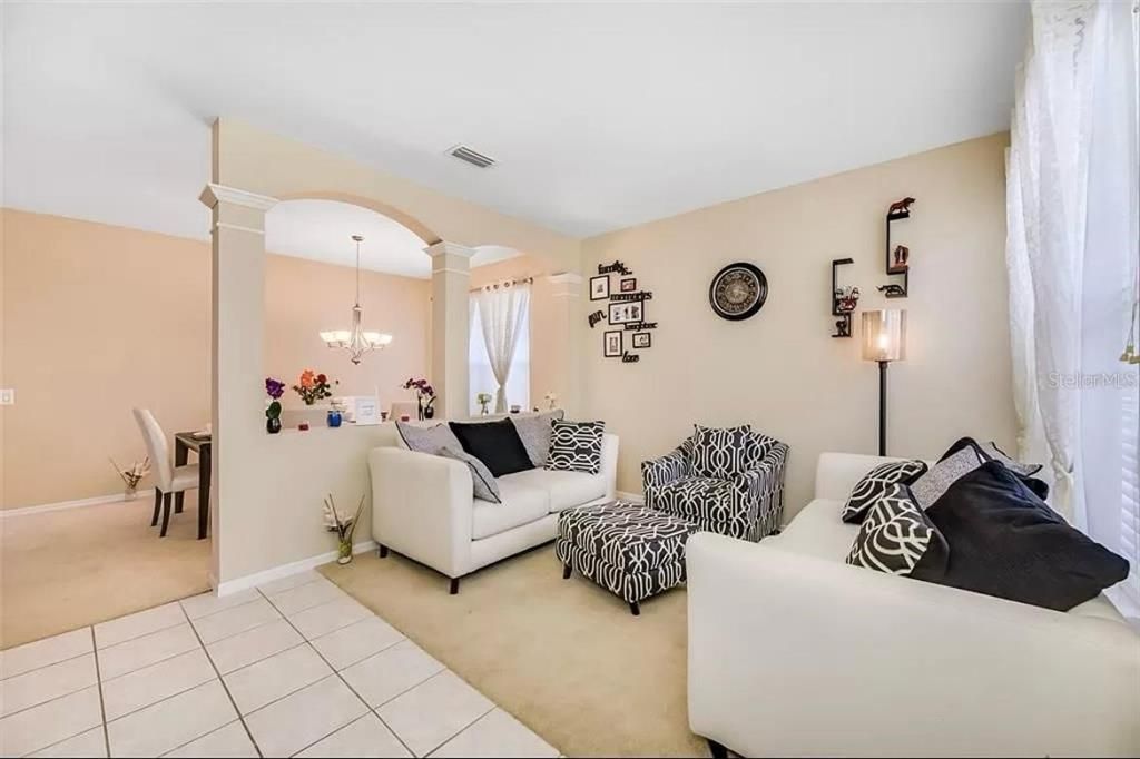 For Rent: $3,500 (4 beds, 2 baths, 2509 Square Feet)