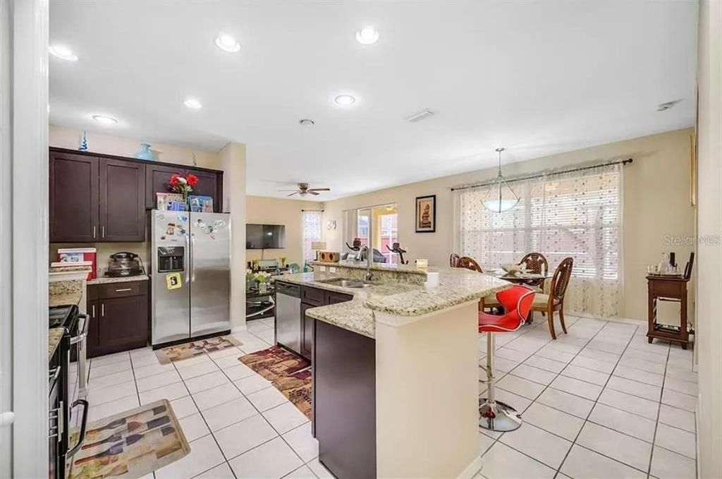 For Rent: $3,500 (4 beds, 2 baths, 2509 Square Feet)