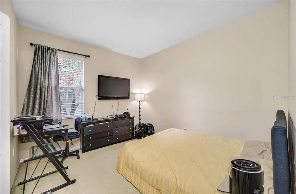 For Rent: $3,500 (4 beds, 2 baths, 2509 Square Feet)