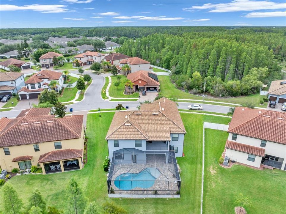 For Sale: $935,000 (6 beds, 4 baths, 4259 Square Feet)