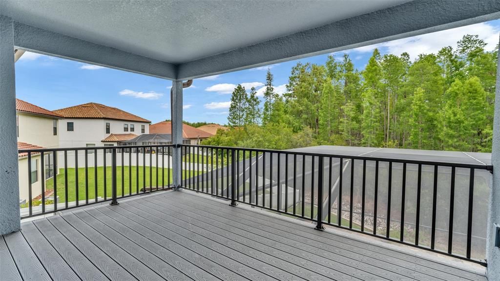 For Sale: $935,000 (6 beds, 4 baths, 4259 Square Feet)