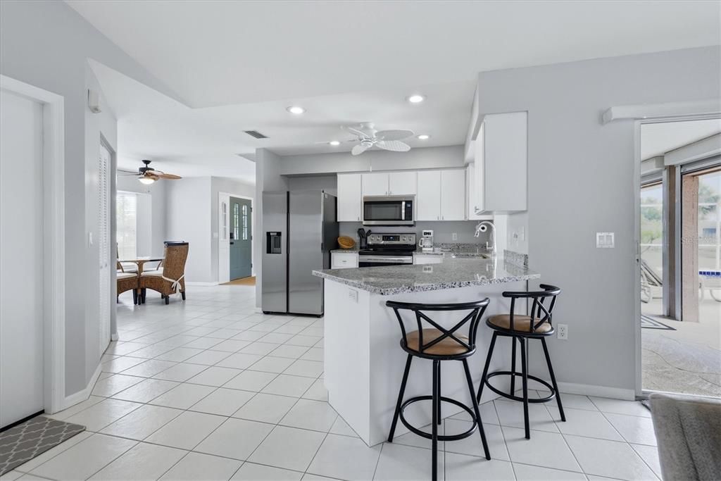 En Venta: $385,000 (3 camas, 2 baños, 1757 Pies cuadrados)