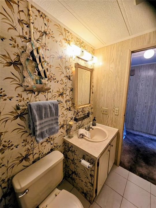 For Sale: $87,000 (2 beds, 2 baths, 1056 Square Feet)