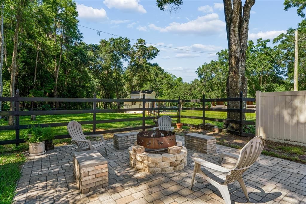 For Sale: $2,750,000 (6 beds, 5 baths, 6200 Square Feet)