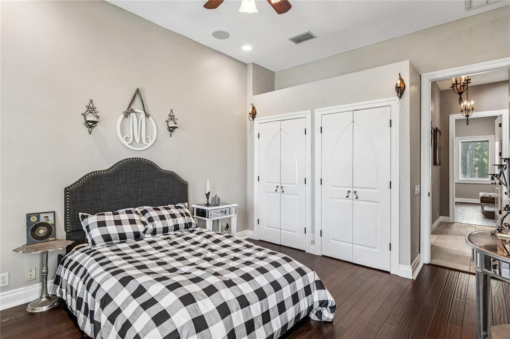 For Sale: $2,750,000 (6 beds, 5 baths, 6200 Square Feet)
