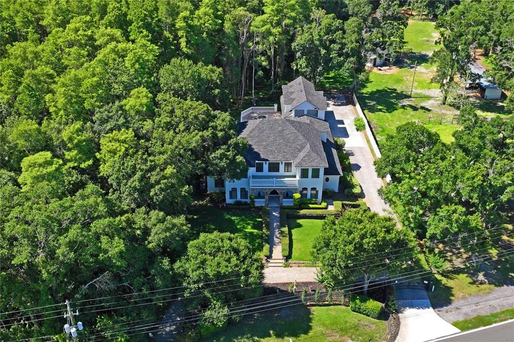 For Sale: $2,750,000 (6 beds, 5 baths, 6200 Square Feet)