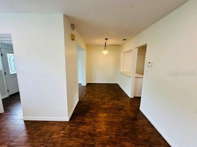 В аренду: $2,300 (2 спален, 1 ванн, 1100 Квадратных фут)