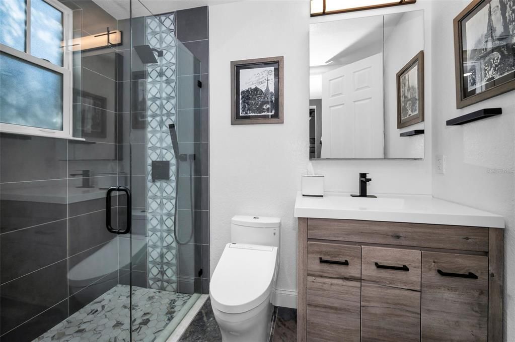 For Rent: $6,800 (2 beds, 2 baths, 1064 Square Feet)